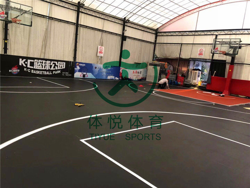 KC籃球公園金沙江路籃球場(chǎng)施工和迪卡儂總部網(wǎng)球場(chǎng)施工-上海體悅體育 KC籃球公園金沙江路籃球場(chǎng)施工和迪卡儂總部網(wǎng)球場(chǎng)施工-上海體悅體育